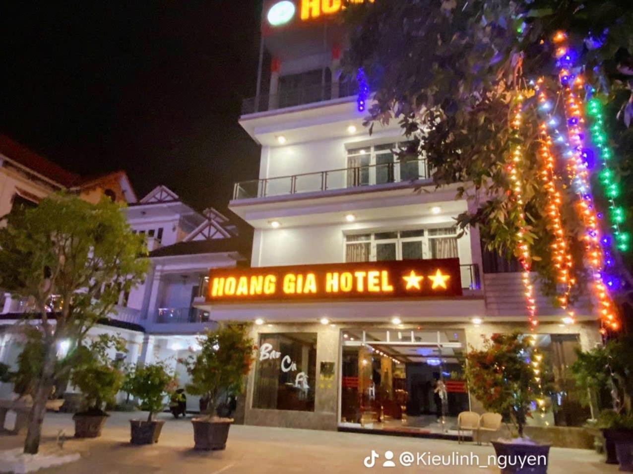 Khach San Hoang Gia 2 Lao Cai Hotel Buitenkant foto