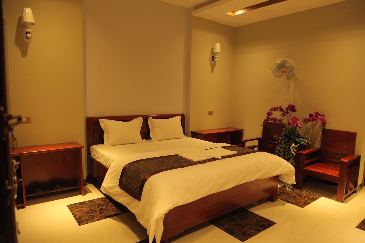 Khach San Hoang Gia 2 Lao Cai Hotel Buitenkant foto
